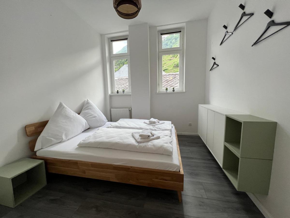 Direct Moselle View 200M² 4 Sz 10Pers Terrace Apartment Sankt Aldegund Exterior photo