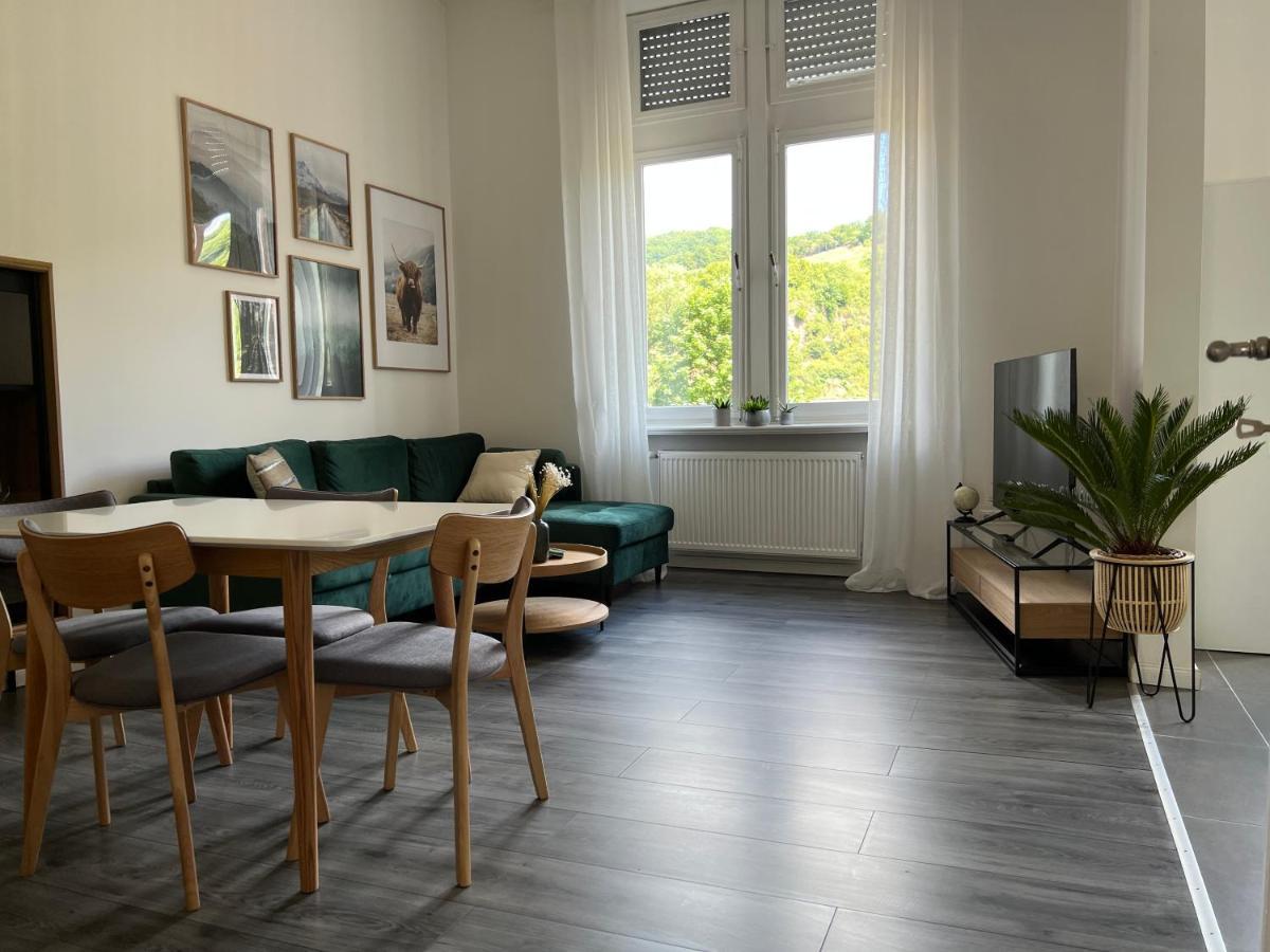 Direct Moselle View 200M² 4 Sz 10Pers Terrace Apartment Sankt Aldegund Exterior photo